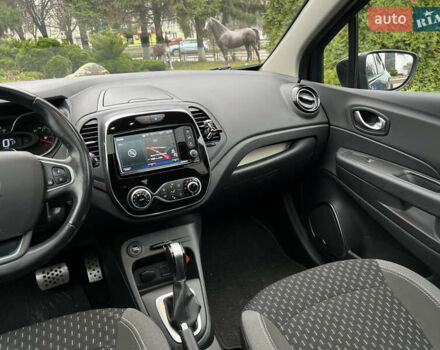 Синий Рено Каптур, объемом двигателя 1.5 л и пробегом 130 тыс. км за 15150 $, фото 60 на Automoto.ua