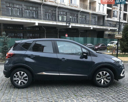 Синий Рено Каптур, объемом двигателя 0.9 л и пробегом 79 тыс. км за 12200 $, фото 3 на Automoto.ua