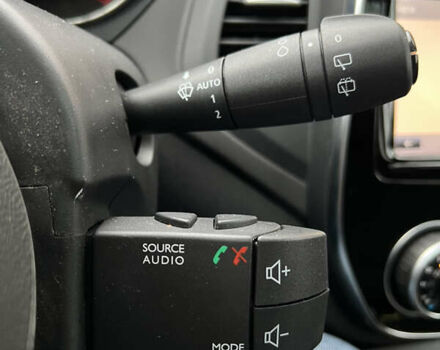 Синий Рено Каптур, объемом двигателя 1.5 л и пробегом 130 тыс. км за 15150 $, фото 80 на Automoto.ua