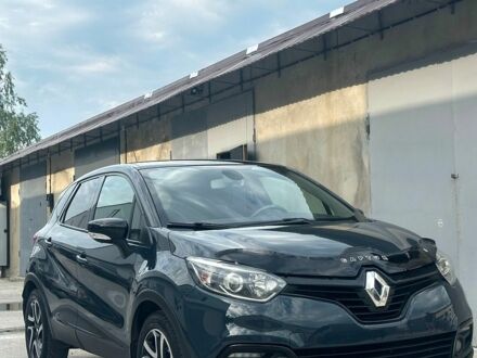 Синій Рено Каптур, об'ємом двигуна 1.46 л та пробігом 205 тис. км за 11700 $, фото 1 на Automoto.ua