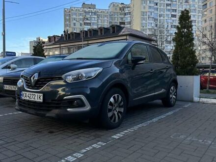Синий Рено Каптур, объемом двигателя 0.9 л и пробегом 79 тыс. км за 12000 $, фото 1 на Automoto.ua