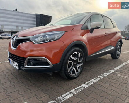 Оранжевый Рено Каптур, объемом двигателя 1.5 л и пробегом 153 тыс. км за 11800 $, фото 2 на Automoto.ua