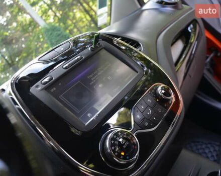 Помаранчевий Рено Каптур, об'ємом двигуна 1.2 л та пробігом 149 тис. км за 10850 $, фото 39 на Automoto.ua