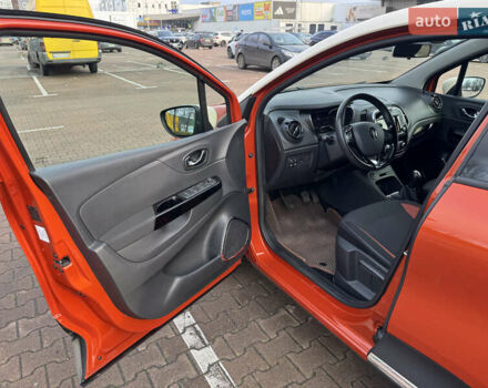 Оранжевый Рено Каптур, объемом двигателя 1.5 л и пробегом 153 тыс. км за 11800 $, фото 28 на Automoto.ua