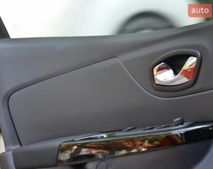 Помаранчевий Рено Каптур, об'ємом двигуна 1.2 л та пробігом 149 тис. км за 10850 $, фото 56 на Automoto.ua