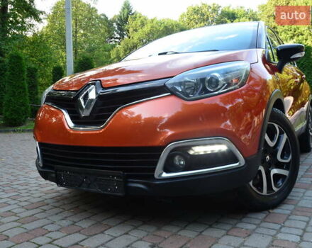 Помаранчевий Рено Каптур, об'ємом двигуна 1.2 л та пробігом 149 тис. км за 10850 $, фото 3 на Automoto.ua