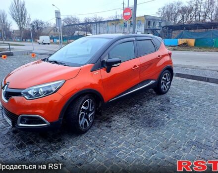 Оранжевый Рено Каптур, объемом двигателя 1.2 л и пробегом 104 тыс. км за 12000 $, фото 8 на Automoto.ua