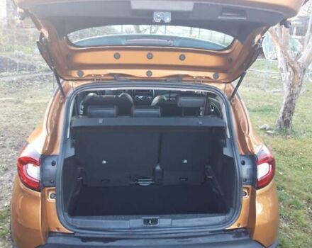 Оранжевый Рено Каптур, объемом двигателя 1.2 л и пробегом 63 тыс. км за 14000 $, фото 8 на Automoto.ua