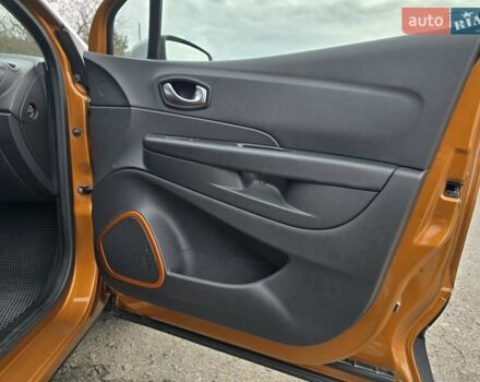 Помаранчевий Рено Каптур, об'ємом двигуна 1.46 л та пробігом 99 тис. км за 13499 $, фото 40 на Automoto.ua