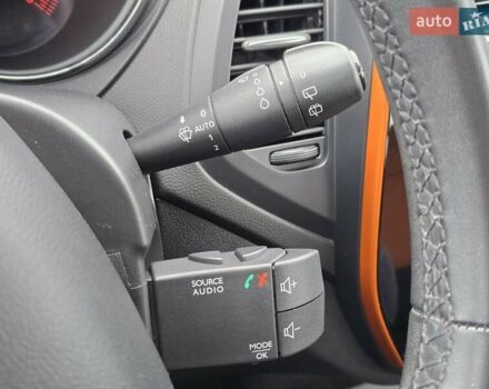 Помаранчевий Рено Каптур, об'ємом двигуна 1.46 л та пробігом 99 тис. км за 13499 $, фото 33 на Automoto.ua