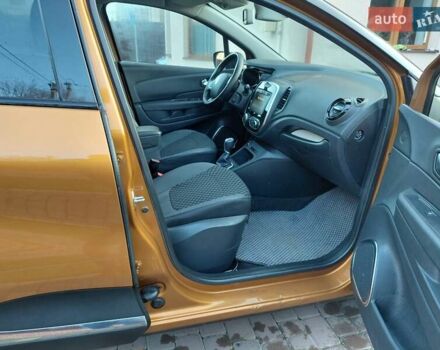 Оранжевый Рено Каптур, объемом двигателя 1.5 л и пробегом 197 тыс. км за 13900 $, фото 36 на Automoto.ua