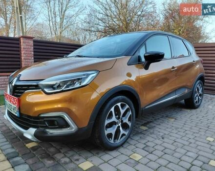Оранжевый Рено Каптур, объемом двигателя 1.5 л и пробегом 197 тыс. км за 13900 $, фото 6 на Automoto.ua