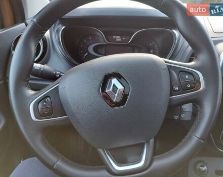 Оранжевый Рено Каптур, объемом двигателя 1.5 л и пробегом 197 тыс. км за 13900 $, фото 45 на Automoto.ua