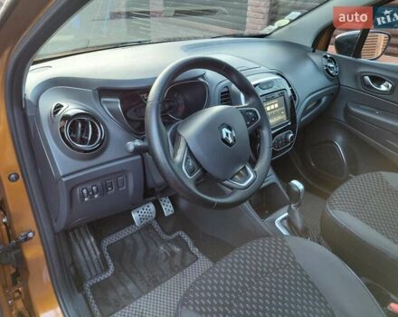 Оранжевый Рено Каптур, объемом двигателя 1.5 л и пробегом 197 тыс. км за 13900 $, фото 55 на Automoto.ua