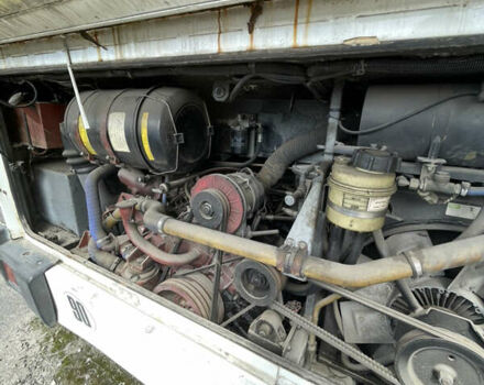 Білий Рено Карріер, об'ємом двигуна 6.2 л та пробігом 400 тис. км за 7000 $, фото 14 на Automoto.ua