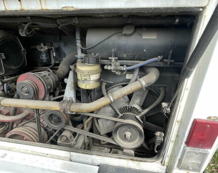 Білий Рено Карріер, об'ємом двигуна 6.2 л та пробігом 400 тис. км за 7000 $, фото 13 на Automoto.ua