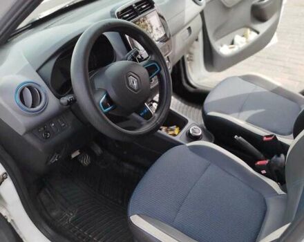Белый Рено City K-ZE, объемом двигателя 0 л и пробегом 38 тыс. км за 11500 $, фото 3 на Automoto.ua