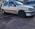 Белый Рено Клио, объемом двигателя 1.2 л и пробегом 312 тыс. км за 594 $, фото 1 на Automoto.ua