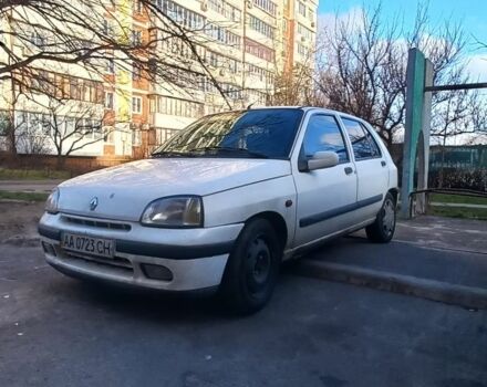 Белый Рено Клио, объемом двигателя 1.2 л и пробегом 312 тыс. км за 594 $, фото 6 на Automoto.ua