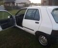Белый Рено Клио, объемом двигателя 1.9 л и пробегом 3 тыс. км за 500 $, фото 1 на Automoto.ua