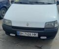Белый Рено Клио, объемом двигателя 1.17 л и пробегом 390 тыс. км за 2500 $, фото 6 на Automoto.ua