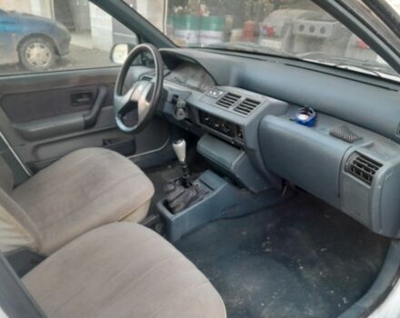 Рено Клио 1994 в Ровно на Automoto.ua Белый Рено Клио, объемом двигателя 0 л и пробегом 300 тыс. км за 500 $, фото 3 на Automoto.ua