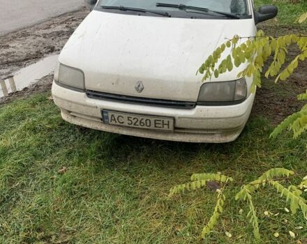 Белый Рено Клио, объемом двигателя 1.2 л и пробегом 3 тыс. км за 400 $, фото 1 на Automoto.ua