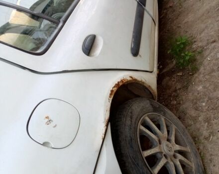 Белый Рено Клио, объемом двигателя 1.4 л и пробегом 15 тыс. км за 800 $, фото 3 на Automoto.ua