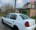 Білий Рено Кліо, об'ємом двигуна 1.39 л та пробігом 349 тис. км за 1450 $, фото 2 на Automoto.ua