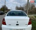 Білий Рено Кліо, об'ємом двигуна 1.39 л та пробігом 349 тис. км за 1450 $, фото 3 на Automoto.ua
