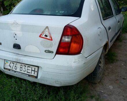 Белый Рено Клио, объемом двигателя 1.4 л и пробегом 15 тыс. км за 800 $, фото 7 на Automoto.ua