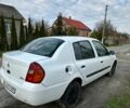 Білий Рено Кліо, об'ємом двигуна 1.39 л та пробігом 349 тис. км за 1100 $, фото 4 на Automoto.ua