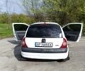 Белый Рено Клио, объемом двигателя 1.5 л и пробегом 285 тыс. км за 3700 $, фото 2 на Automoto.ua