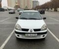 Білий Рено Кліо, об'ємом двигуна 1.15 л та пробігом 354 тис. км за 3200 $, фото 5 на Automoto.ua