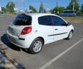 Белый Рено Клио, объемом двигателя 1.5 л и пробегом 310 тыс. км за 3300 $, фото 6 на Automoto.ua