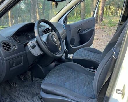 Білий Рено Кліо, об'ємом двигуна 1.46 л та пробігом 272 тис. км за 3700 $, фото 2 на Automoto.ua