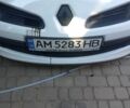 Рено Клио 2007 в Хмельнике на Automoto.ua Белый Рено Клио, объемом двигателя 1.5 л и пробегом 201 тыс. км за 3700 $, фото 4 на Automoto.ua