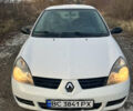 Белый Рено Клио, объемом двигателя 1.2 л и пробегом 210 тыс. км за 2900 $, фото 1 на Automoto.ua