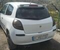 Білий Рено Кліо, об'ємом двигуна 1.1 л та пробігом 222 тис. км за 3514 $, фото 1 на Automoto.ua