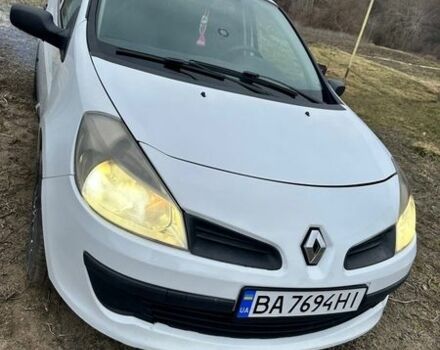 Білий Рено Кліо, об'ємом двигуна 1.46 л та пробігом 284 тис. км за 4500 $, фото 5 на Automoto.ua