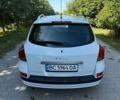 Білий Рено Кліо, об'ємом двигуна 1.2 л та пробігом 185 тис. км за 3800 $, фото 4 на Automoto.ua