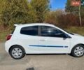 Білий Рено Кліо, об'ємом двигуна 1.6 л та пробігом 243 тис. км за 5200 $, фото 1 на Automoto.ua