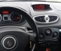 Белый Рено Клио, объемом двигателя 1.5 л и пробегом 293 тыс. км за 5500 $, фото 4 на Automoto.ua