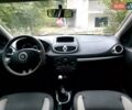 Білий Рено Кліо, об'ємом двигуна 1.5 л та пробігом 250 тис. км за 4500 $, фото 11 на Automoto.ua
