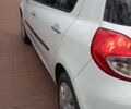 Белый Рено Клио, объемом двигателя 1.5 л и пробегом 293 тыс. км за 5500 $, фото 3 на Automoto.ua