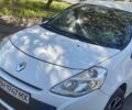 Белый Рено Клио, объемом двигателя 1.5 л и пробегом 170 тыс. км за 4500 $, фото 4 на Automoto.ua