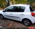 Білий Рено Кліо, об'ємом двигуна 1.5 л та пробігом 200 тис. км за 4800 $, фото 3 на Automoto.ua