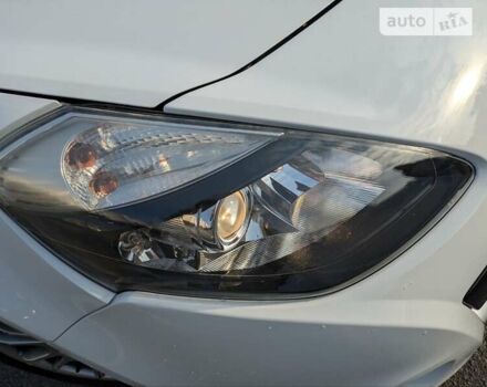 Белый Рено Клио, объемом двигателя 1.15 л и пробегом 171 тыс. км за 5000 $, фото 32 на Automoto.ua