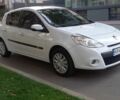 Рено Клио 2010 в Кременчуге на Automoto.ua Белый Рено Клио, объемом двигателя 0 л и пробегом 295 тыс. км за 5500 $, фото 1 на Automoto.ua