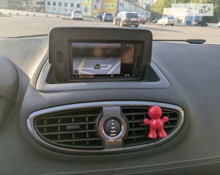 Белый Рено Клио, объемом двигателя 1.15 л и пробегом 171 тыс. км за 5000 $, фото 22 на Automoto.ua